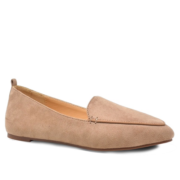 Chase + Chloe Shoes - ❤️ Chase & Chloe Nude Suede Oxford Flats
